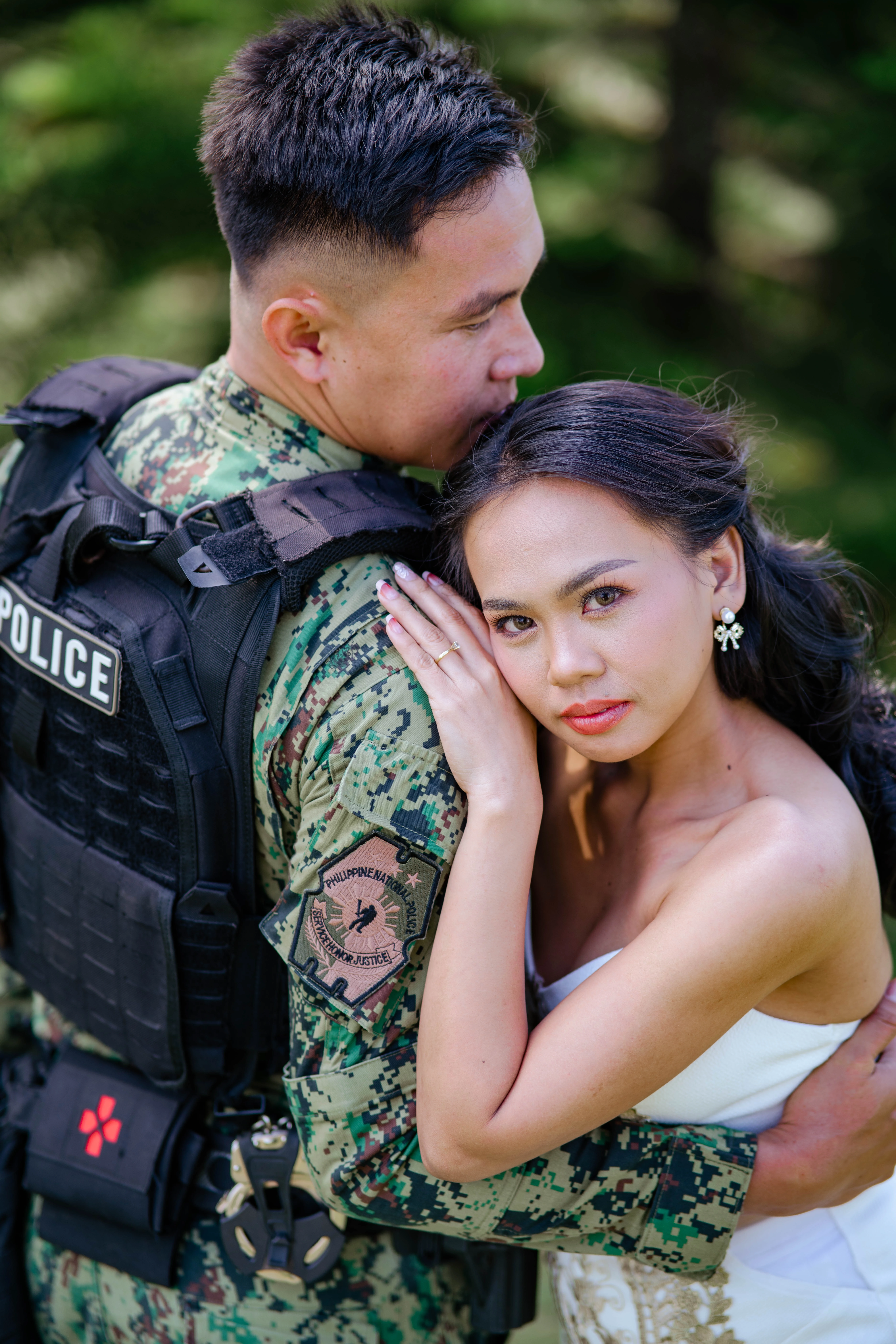 Eugene and Cresmae — wedding photo DSC03296